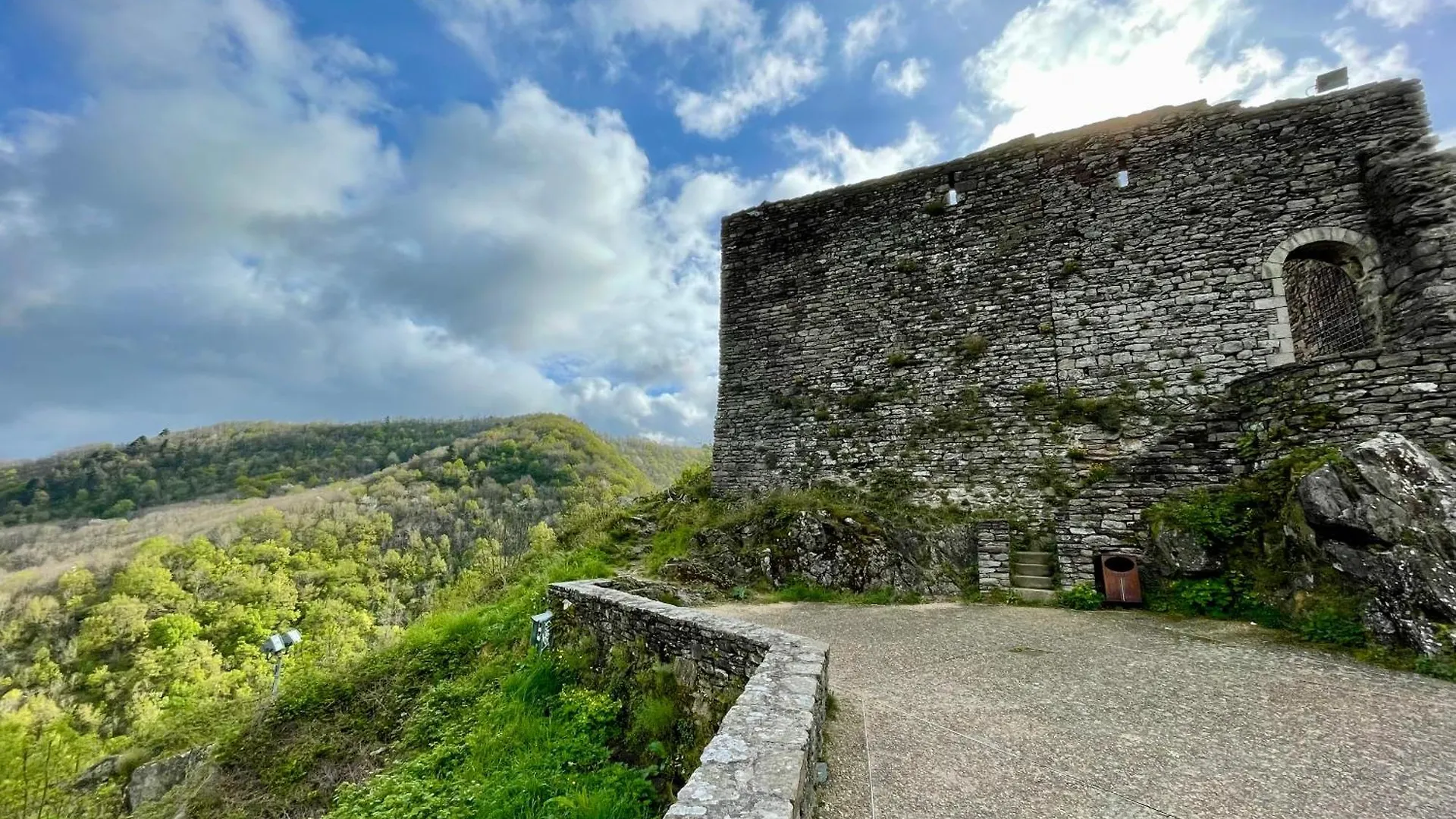 Le Balcon D Hautpoul Mazamet Frankrijk